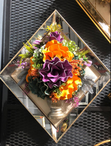 Yapay Çiçekli Gold Baklava Tablo No:14