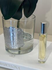 Tek Dal Yapay Orkideli Cam Vazo (gümüş plakalı)