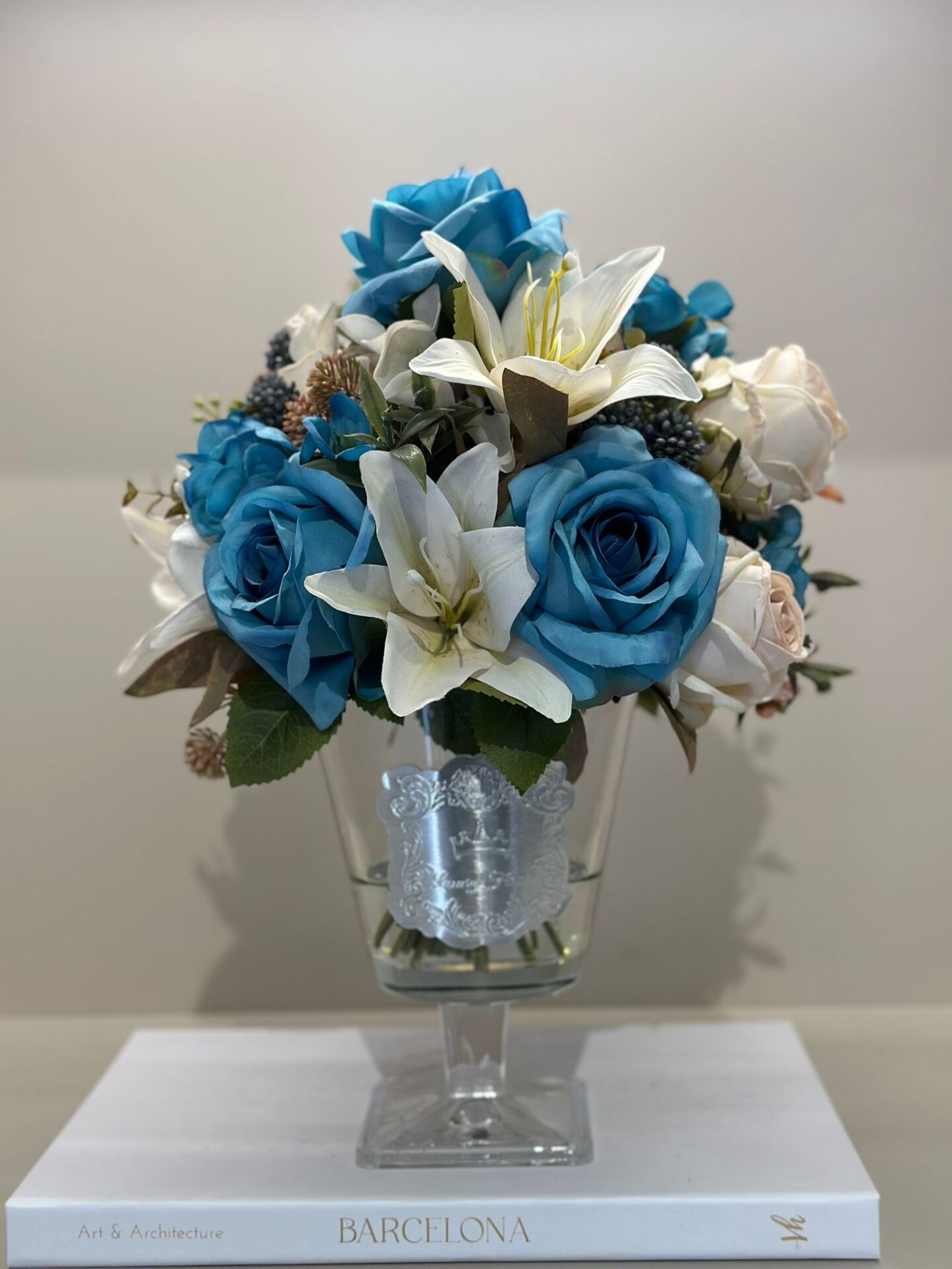 Güllü Ayaklı  Lüx Vazo Orta Boy