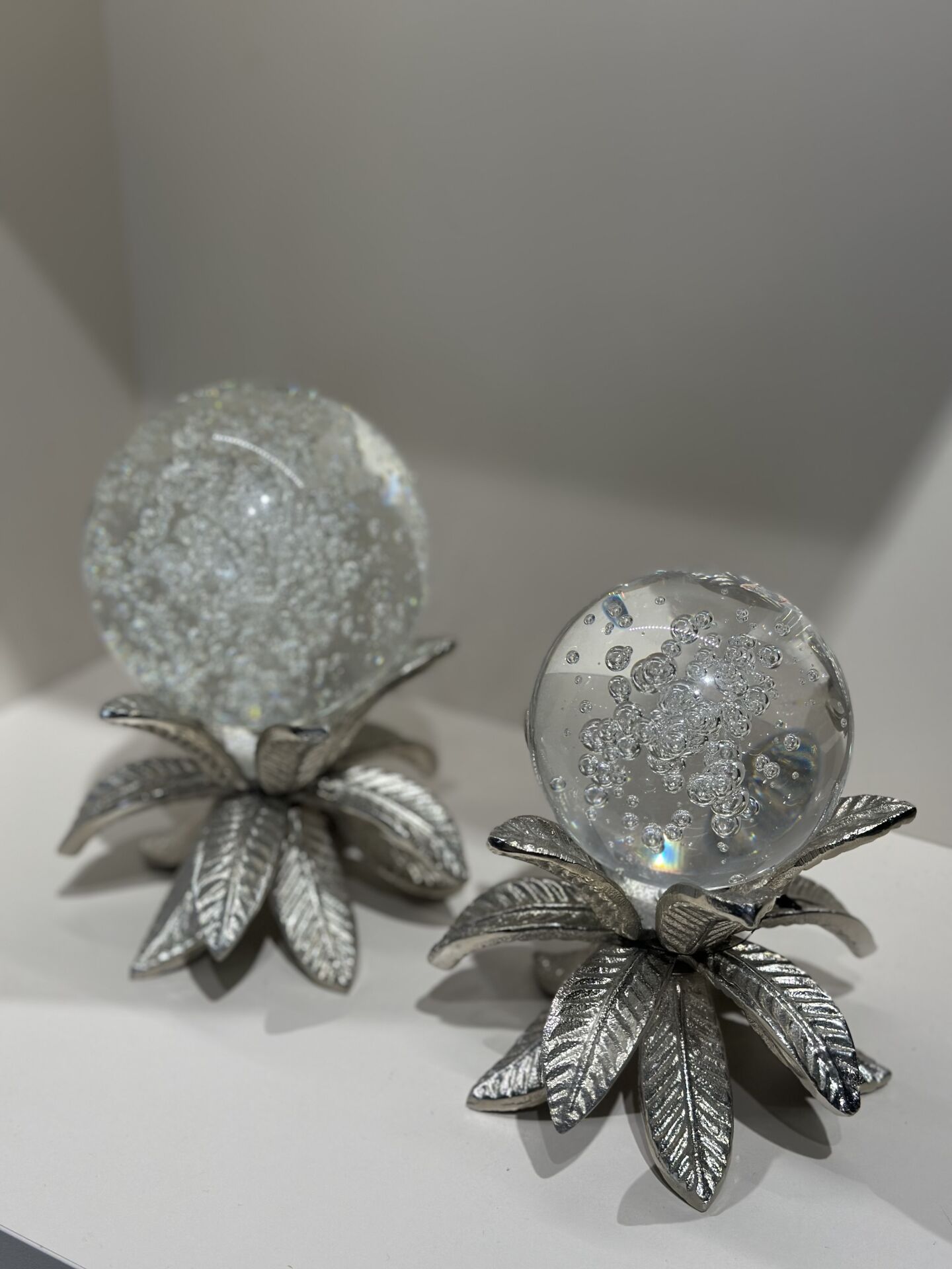 İkili Yapraklı Küre Gümüş