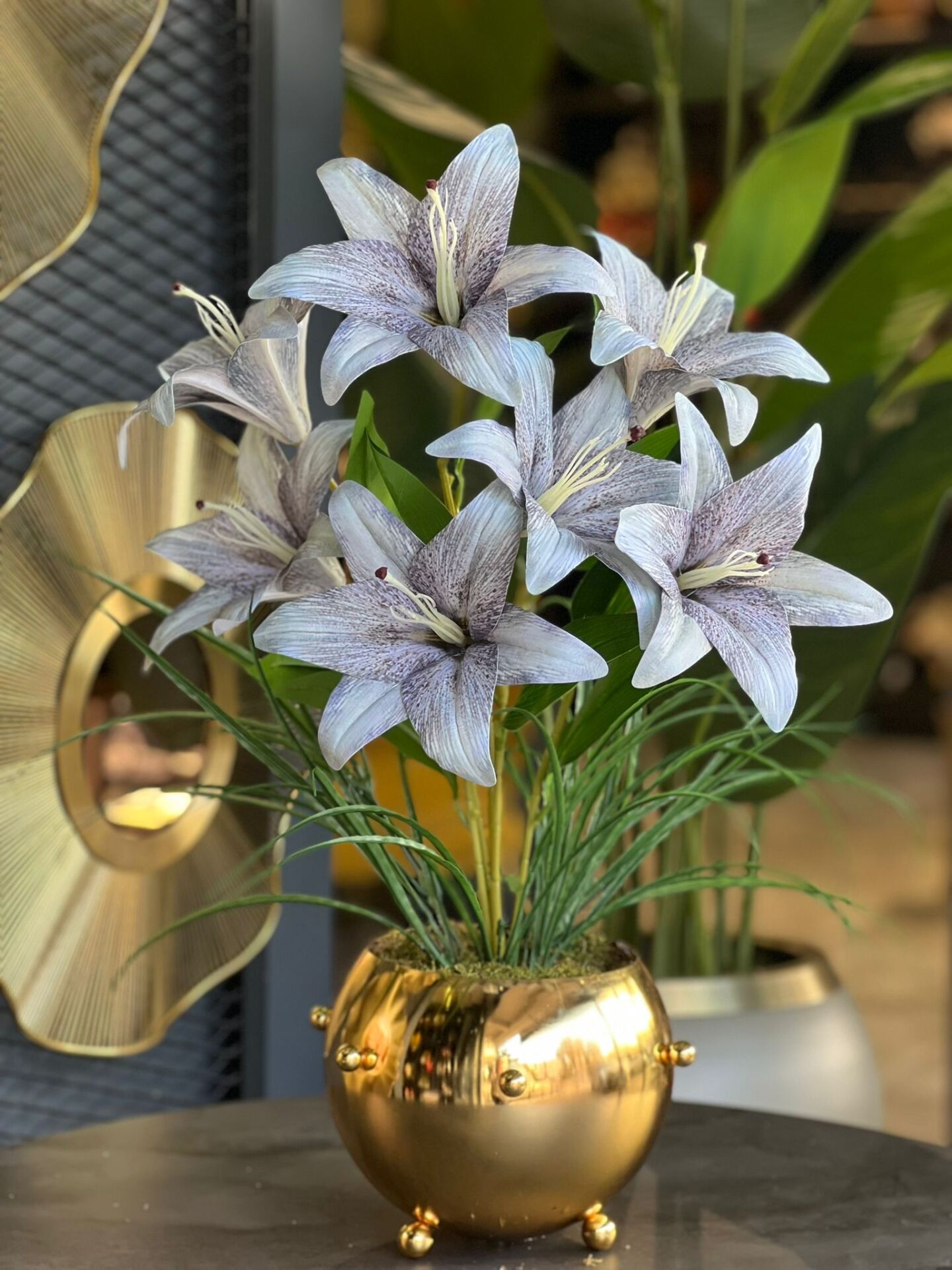 Yapay Mavi Lilyumlu Gold Zımba Vazo