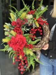 Kırmızı Yılbaşı Çelengi