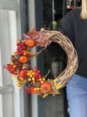 Kabak Detaylı Yarım Tur Yılbaşı Çelengi