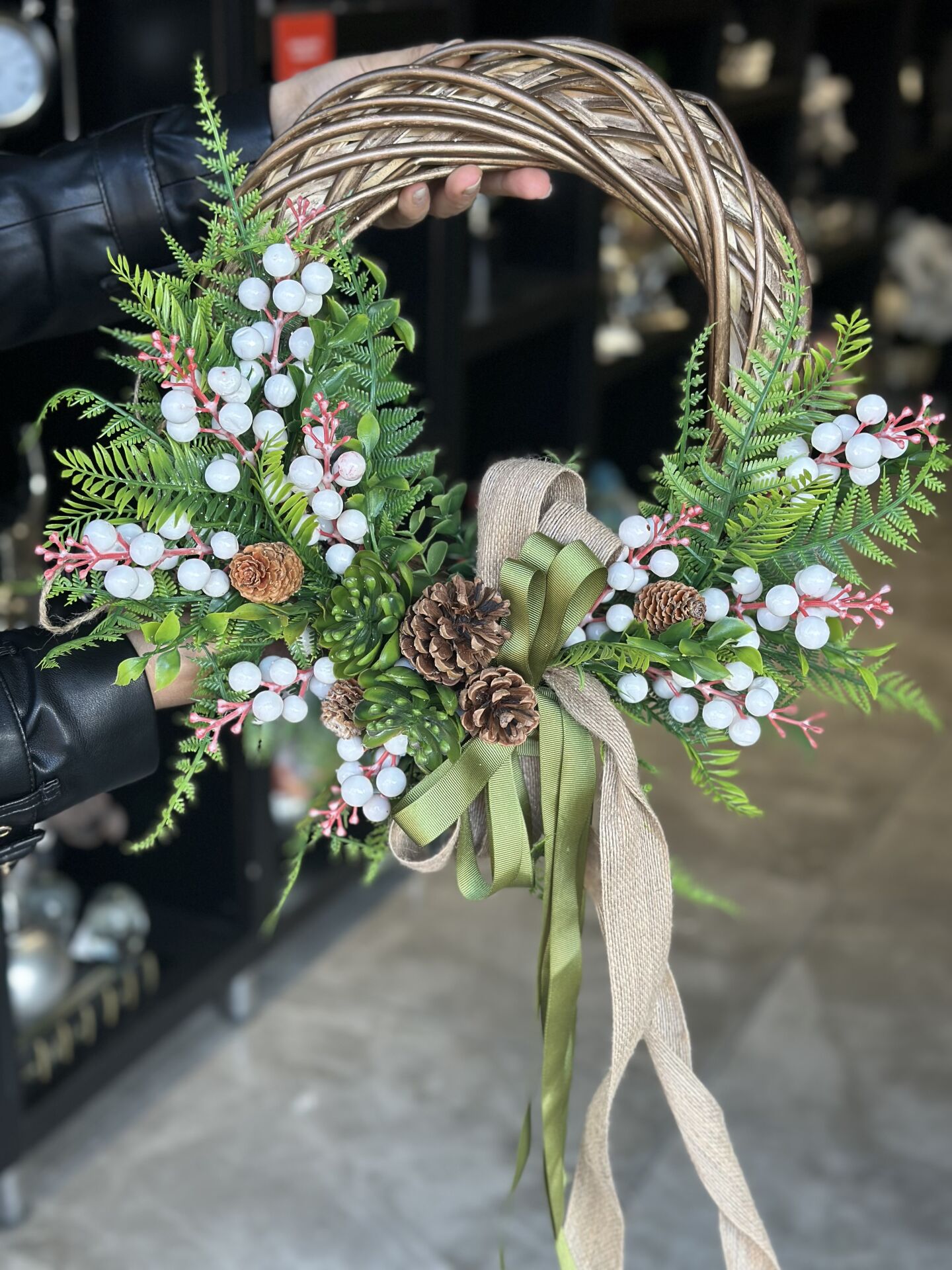 Beyaz Kokinalı Yılbaşı Çelengi